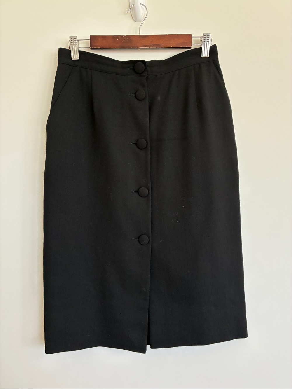 Liz Claiborne Black Button-Front Wool Pencil Skirt vintage size 10 petite